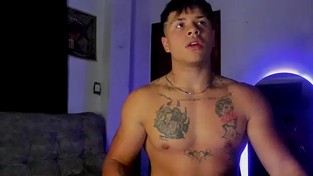 Dominic_Biker__ webcam