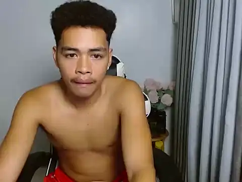 curlyasian_njxx webcam