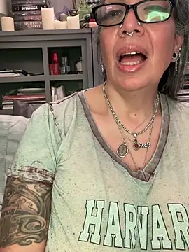 dieseldame1313 webcam