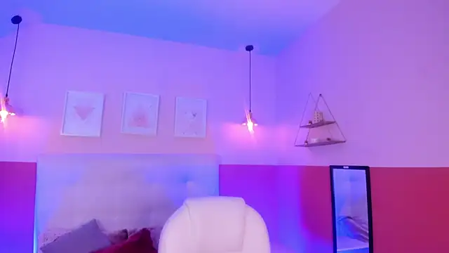 Amber_gold_ webcam