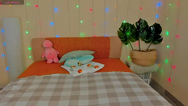 Blossom_Soniya webcam