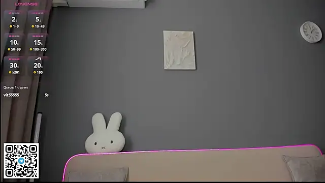 Malika_Lisan webcam