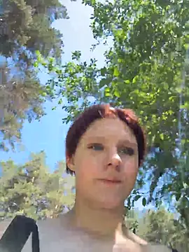 NinaParri Live Webcam on Stripchat