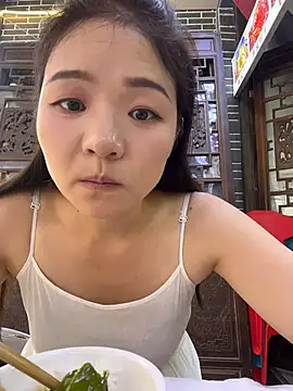 xiaochengzi505 live cam on StripChat