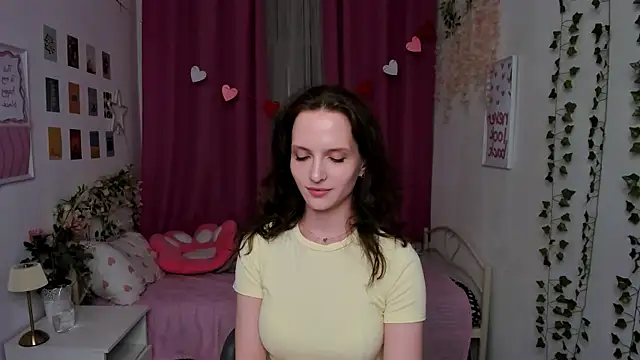 Ariadna_Shy webcam