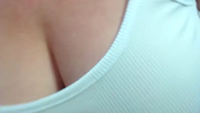 tila_nastyy live cam on StripChat
