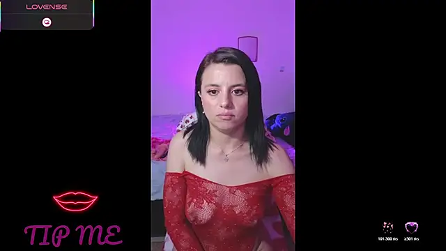 Nahomi_Harper live cam on StripChat