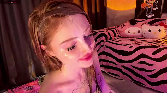 Adele_kawaii webcam