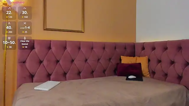 Lilianadaniels webcam
