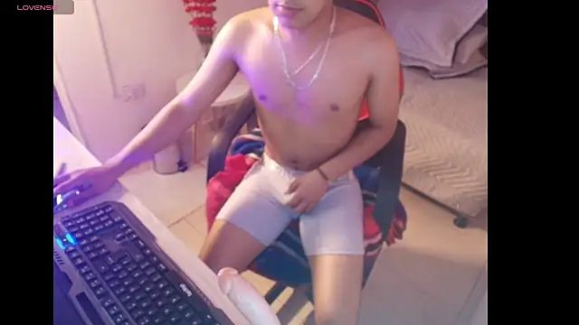noa_hot69 webcam