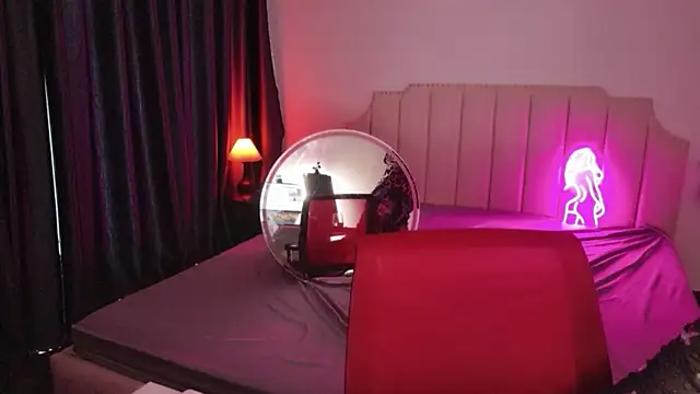 JustAngel77 live cam on StripChat