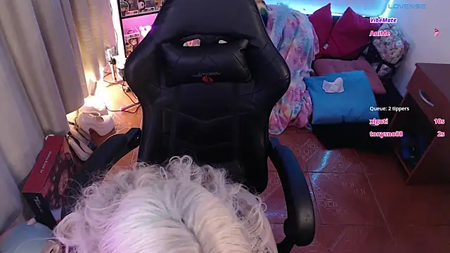 Emmy_Ruiz webcam