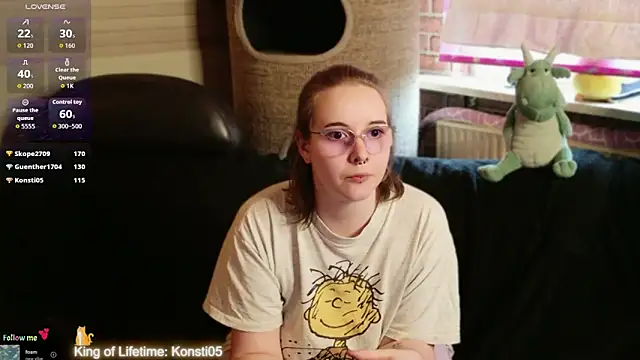 GamerGirl_Eve webcam