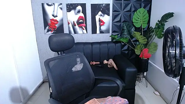 Valentinaa_mature webcam