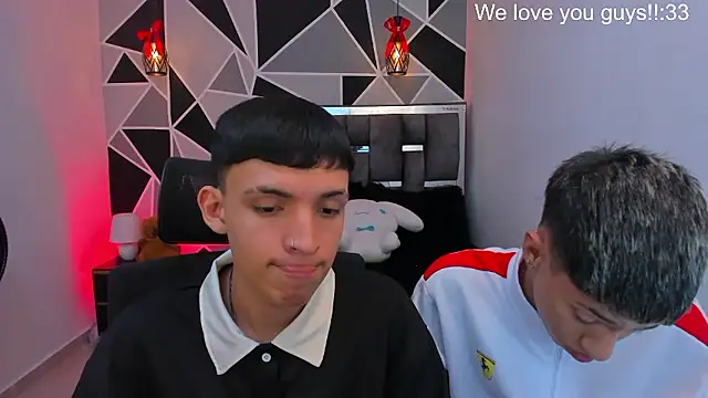 Juan_Nd_Steven live cam on StripChat