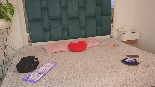 Anais_aradia webcam