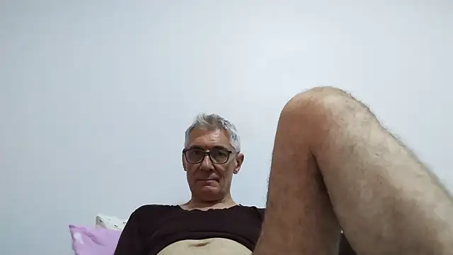 BIGUNCUTHARDCOCK webcam