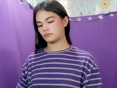 caramiya live cam on StripChat