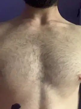 Hotrussian0 live cam on StripChat