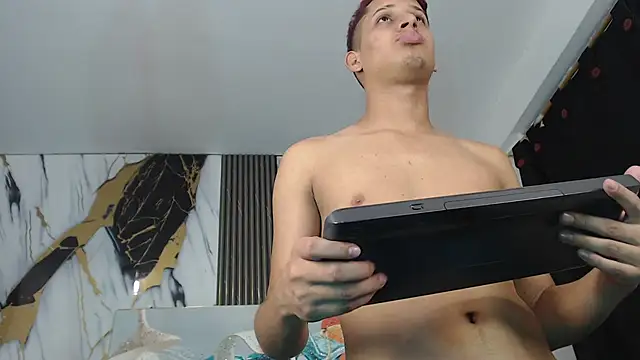 GREAT_BALLS live cam on StripChat