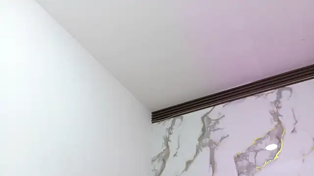 keen_black_ live cam on StripChat