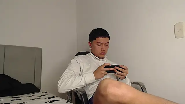 Owenn__blueee webcam