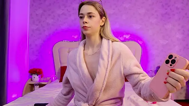 GracieCute webcam
