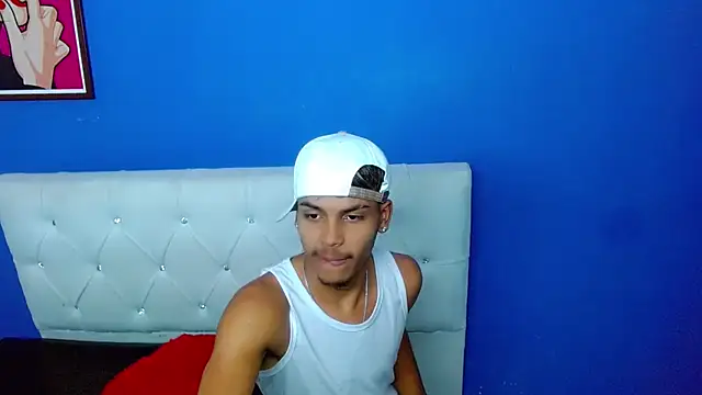 Angel_foxc13 webcam