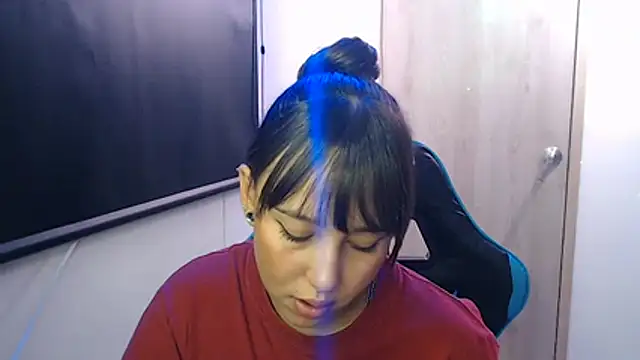 Skarlet_Adams28 webcam