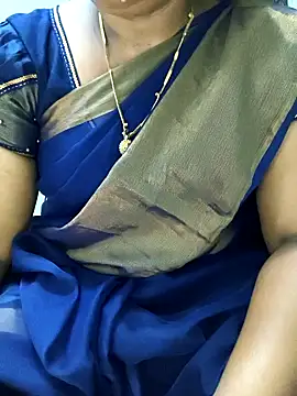 MaaliiiPonuTamil webcam