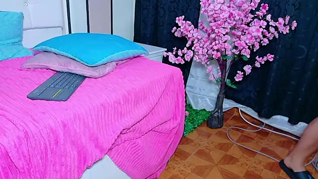 Rachel_new20 webcam