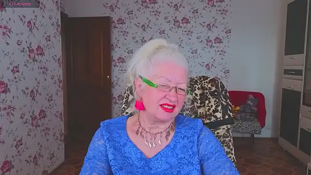 Maya_Mayflower webcam