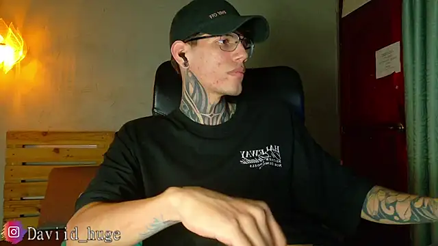 david_huge webcam