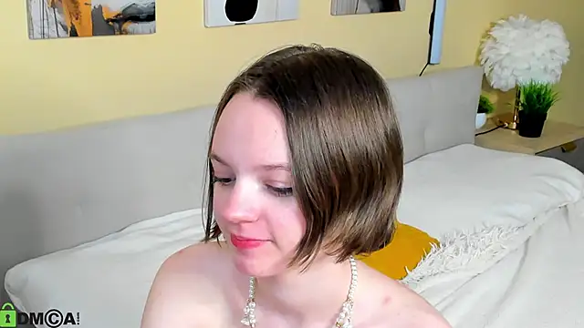 Olivia_Riesz webcam