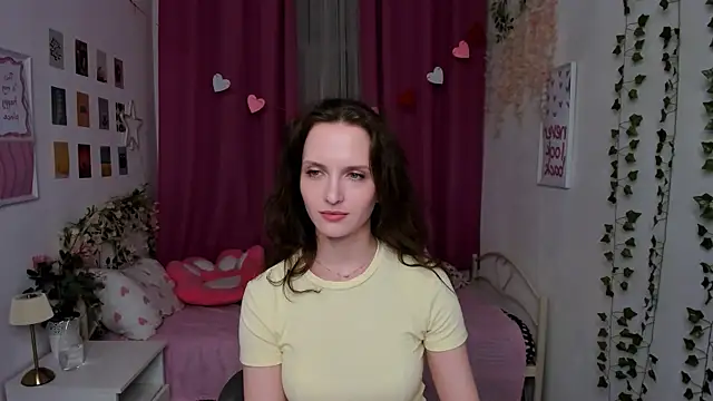 Ariadna_Shy webcam