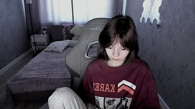 Loly_Cuttie webcam