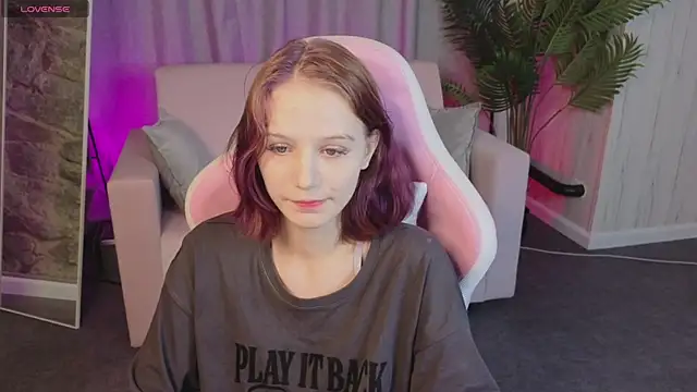 AliceJohansone webcam