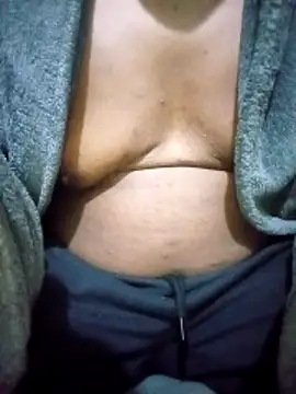 SmockingNachos live cam on StripChat