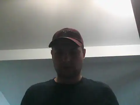 DefiniteTimor live cam on StripChat