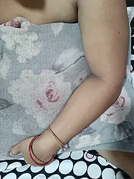 DipaliAliya live cam on StripChat