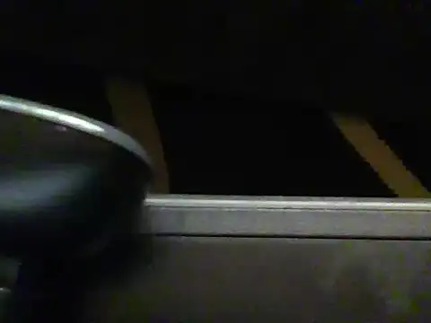 Wetpussy303 live cam on StripChat