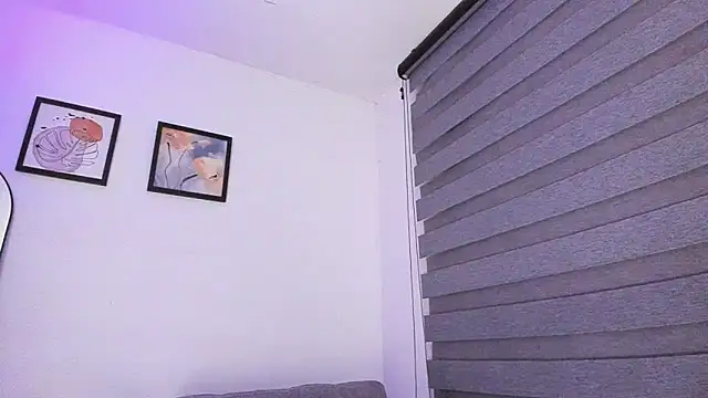 AvaFerrera live cam on StripChat