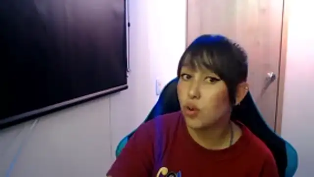 Skarlet_Adams28 webcam