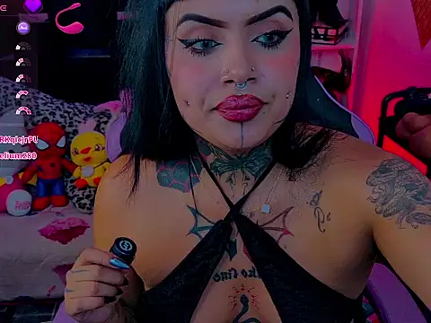 LauriInk1 webcam