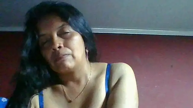 DianaOchoa_ live cam on StripChat