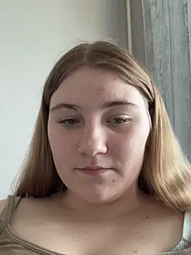 Flowers889 live cam on StripChat