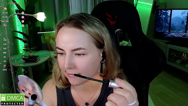 Mira_Mermayd webcam