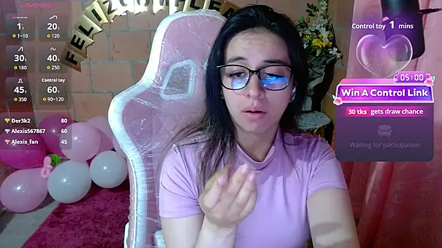 Maggie_Fox3 live cam on StripChat