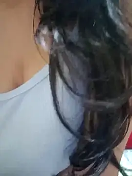 molymeneses live cam on StripChat