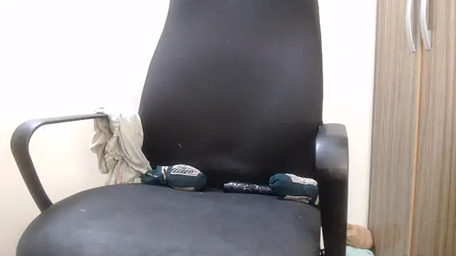 PervertPreggy webcam